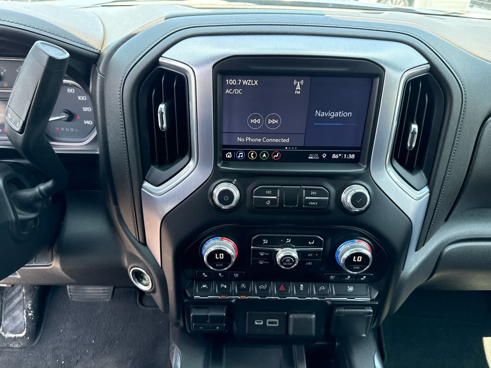 Used 2019 DARK SKY METALLIC GMC SLT image 16