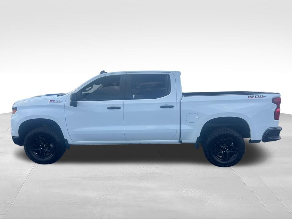 Used 2026 White Chevrolet Custom Trail Boss image 6