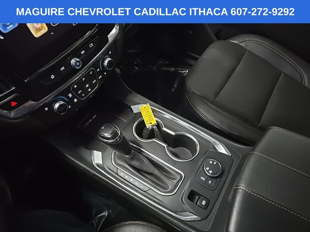 Used 2019 Black Chevrolet Premier image 27