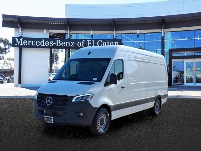 New 2026 White Mercedes-Benz Cargo 170 WB image 1