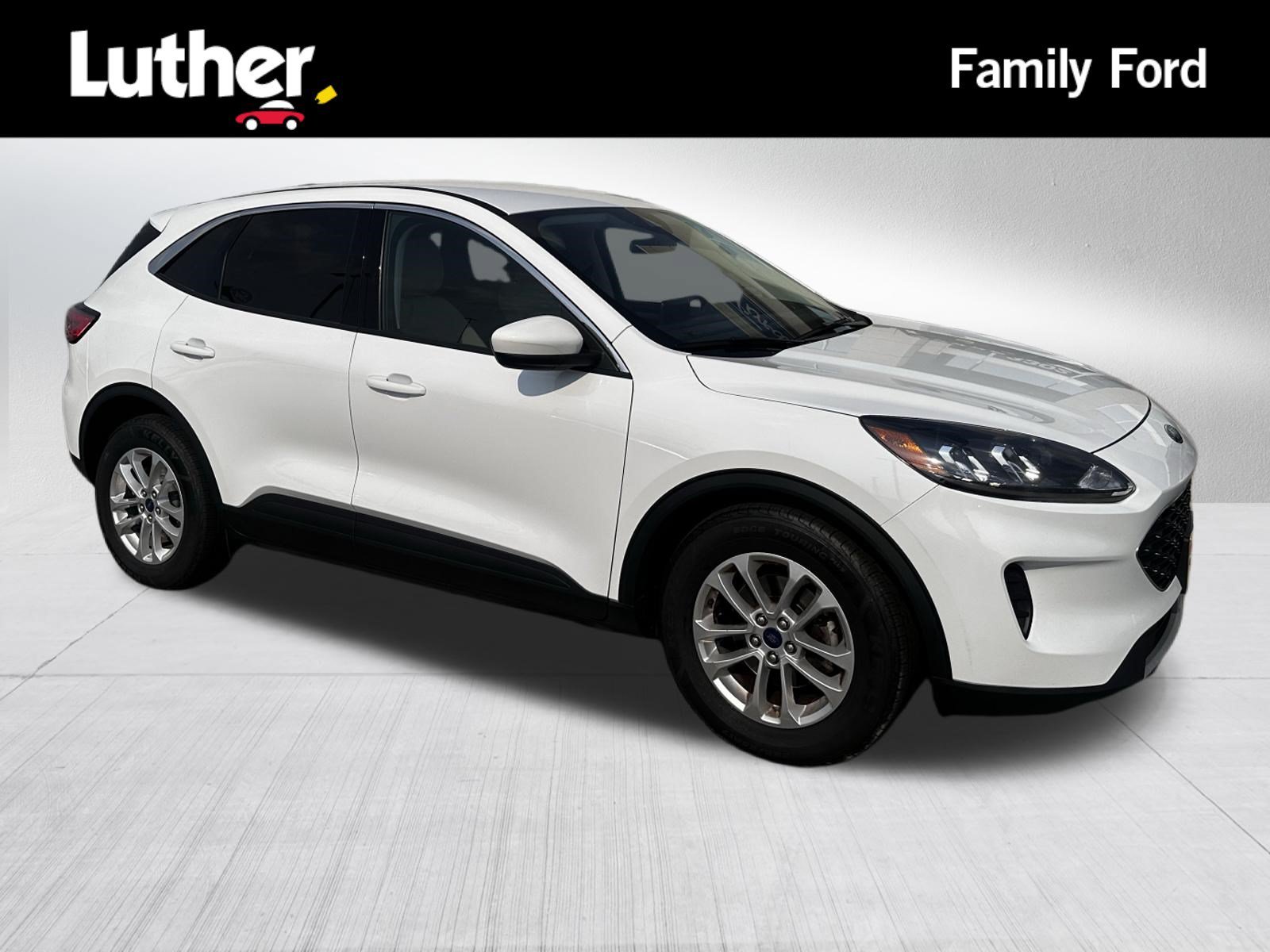 Certified Used 2021 Oxford White Ford SE image 1