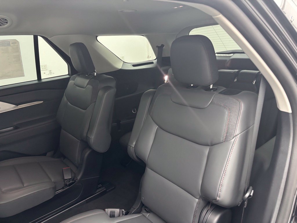 New 2026 Black Ford Active image 37