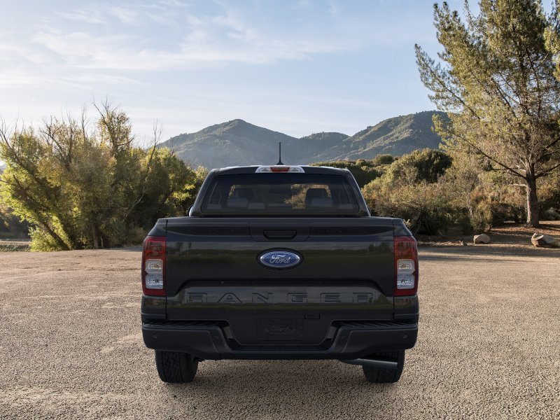 New 2026 Shadow Black Ford XL image 8