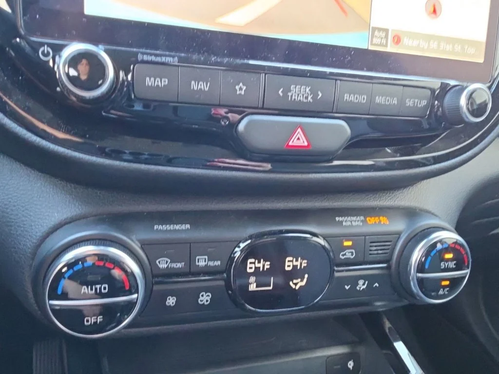 Used 2024 Blue Kia EX image 18