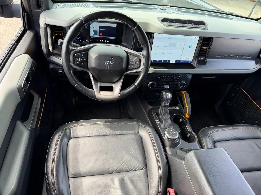 Used 2022 Cyber Orange Metallic Tricoat Ford Badlands image 13