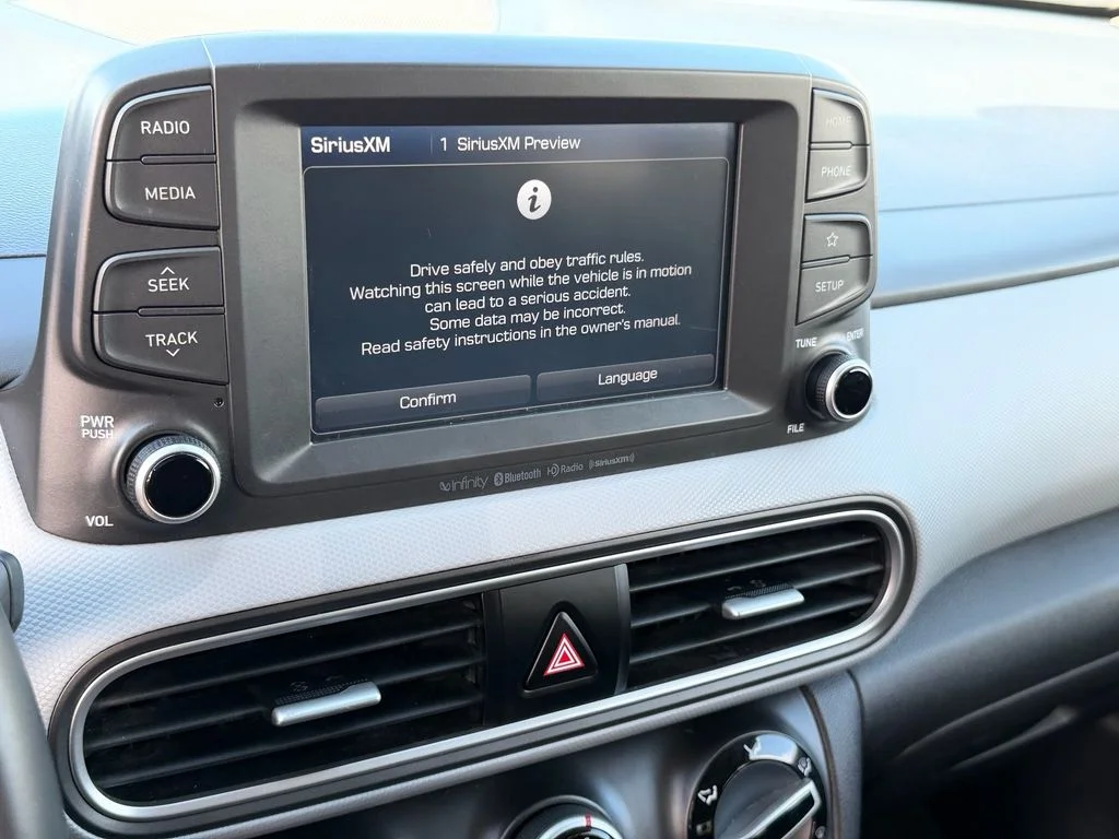 Used 2019 Red Hyundai SEL image 16