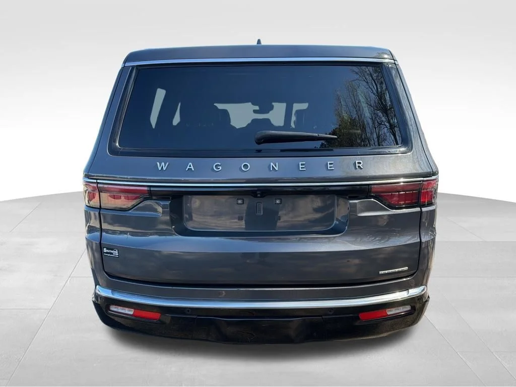 Used 2023 Gray Jeep Series III image 4