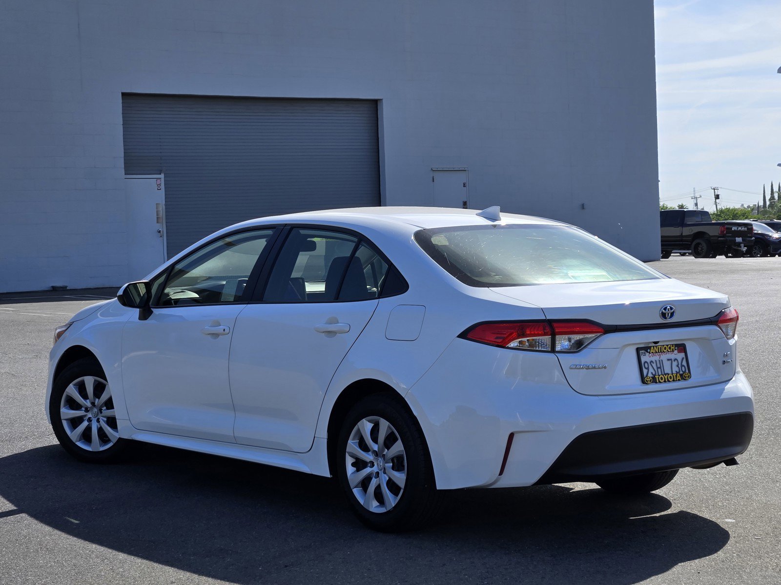 Used 2025 White Toyota  image 6