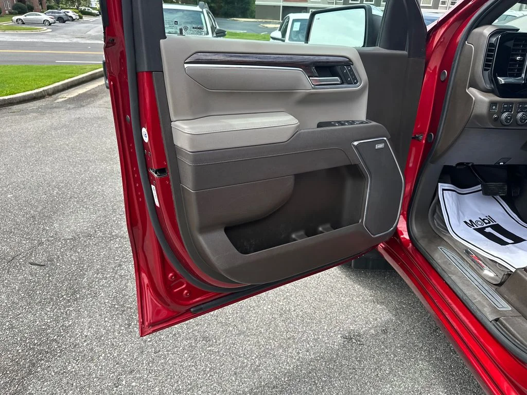 Used 2025 Red Chevrolet LTZ image 10