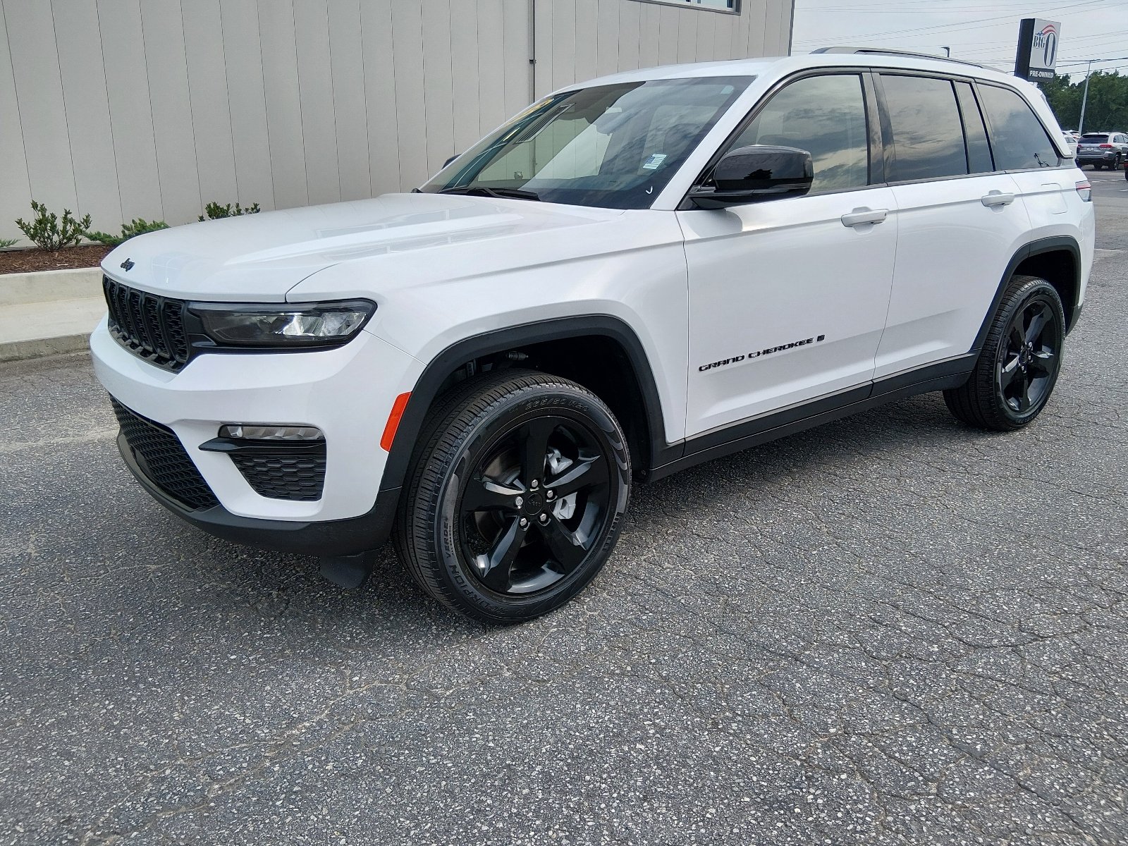 Certified Used 2023 Bright White Clear Coat Jeep Limited image 7