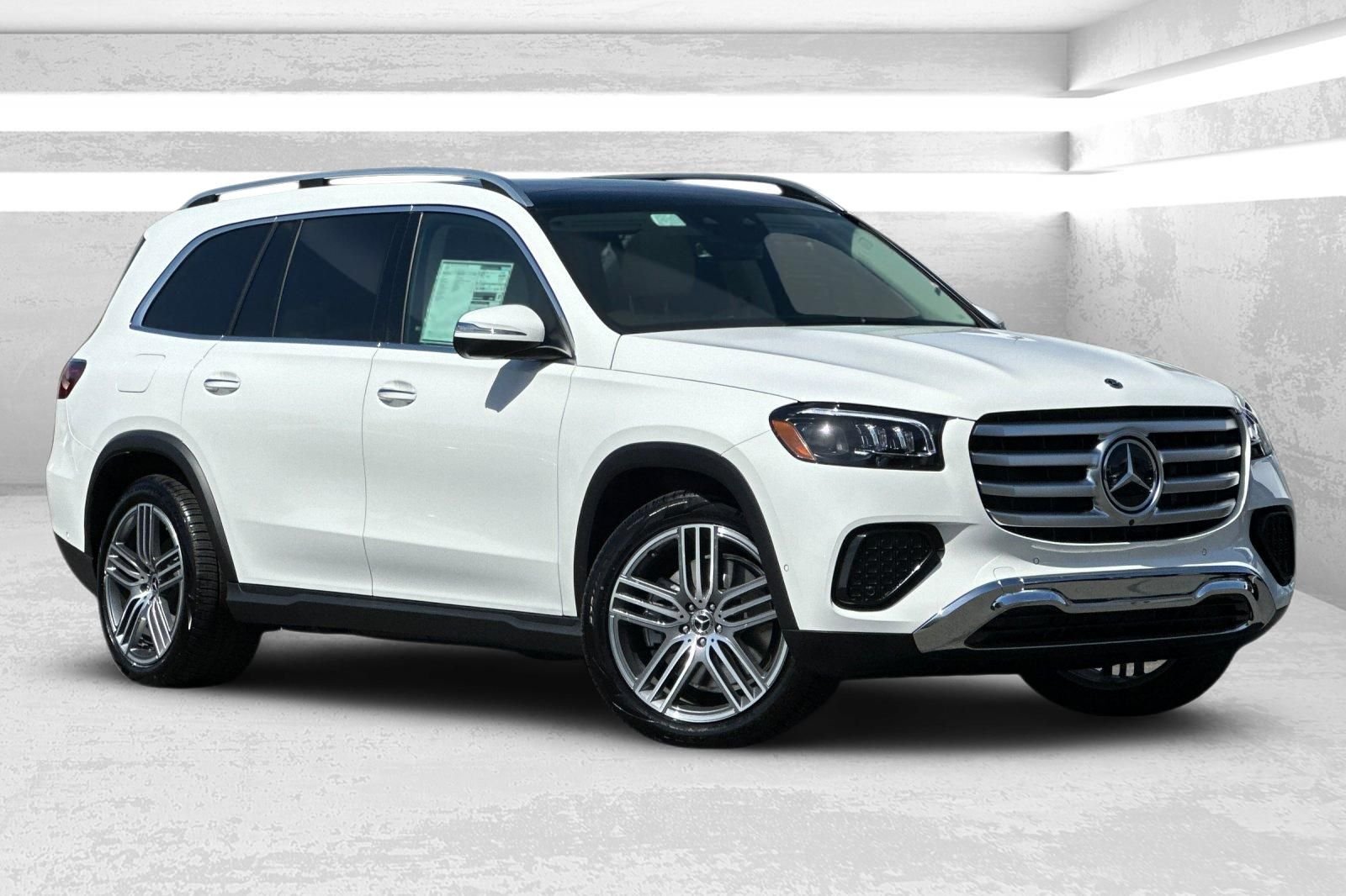 New 2026 White Mercedes-Benz GLS 450 image 1