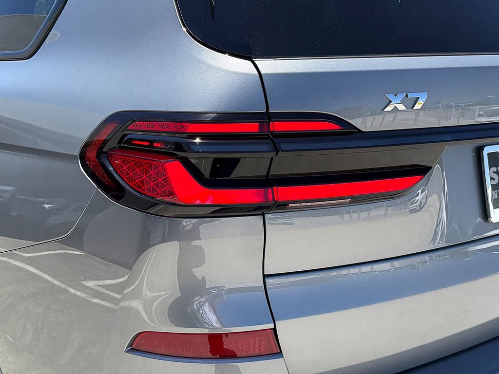 New 2027 Skyscraper Grey Metallic BMW M60i image 6