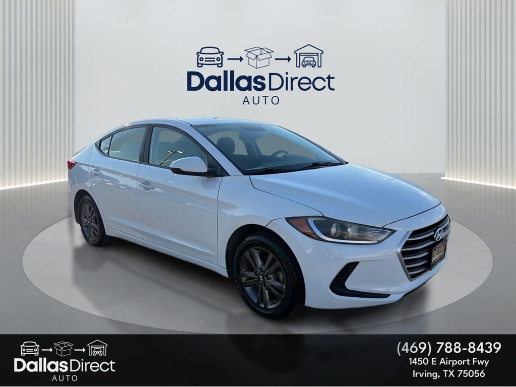 Used 2017 Quartz White Pearl Hyundai SE image 2