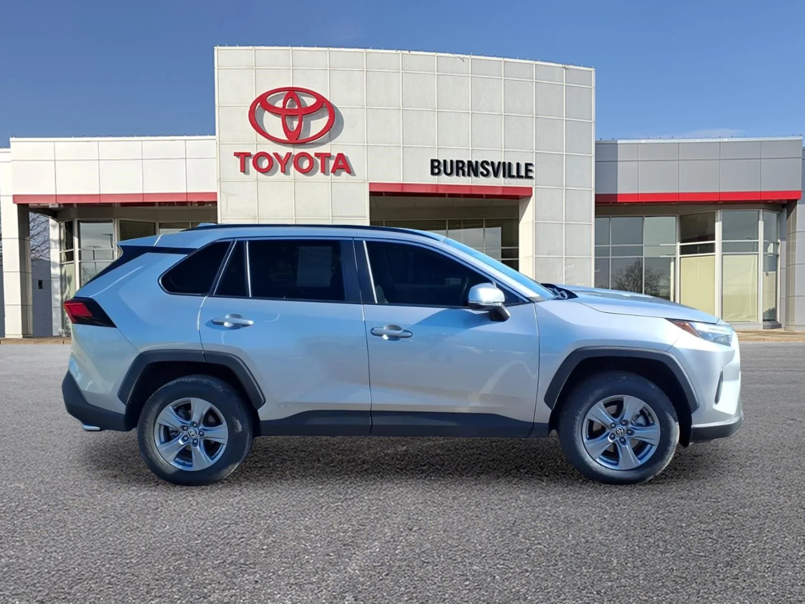 Certified 2022 Toyota RAV4 XLE with VIN 4T3RWRFV5NU062266 for sale in Burnsville, Minnesota