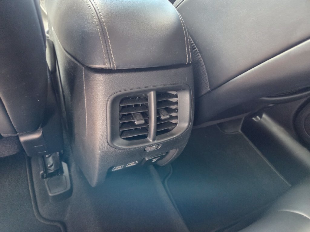 2021 Jeep Cherokee Latitude Lux - Photo 8