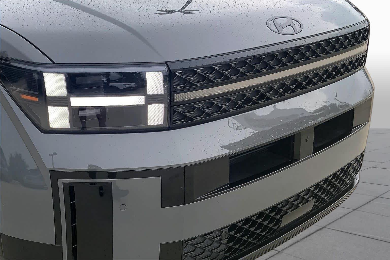 Used 2026 Hampton Gray Hyundai Calligraphy image 32