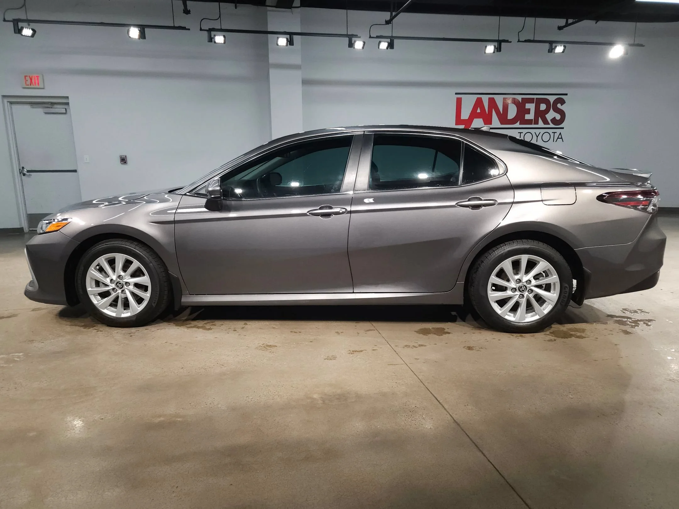 Used 2023 Predawn Gray Mica Toyota LE image 4