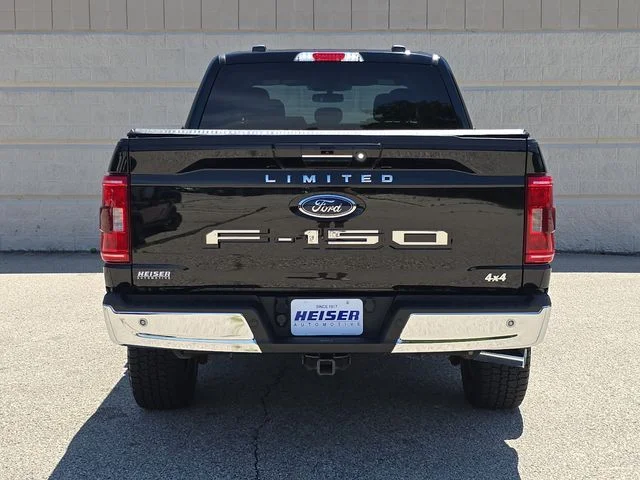 Used 2021 Agate Black Metallic Ford XLT image 12