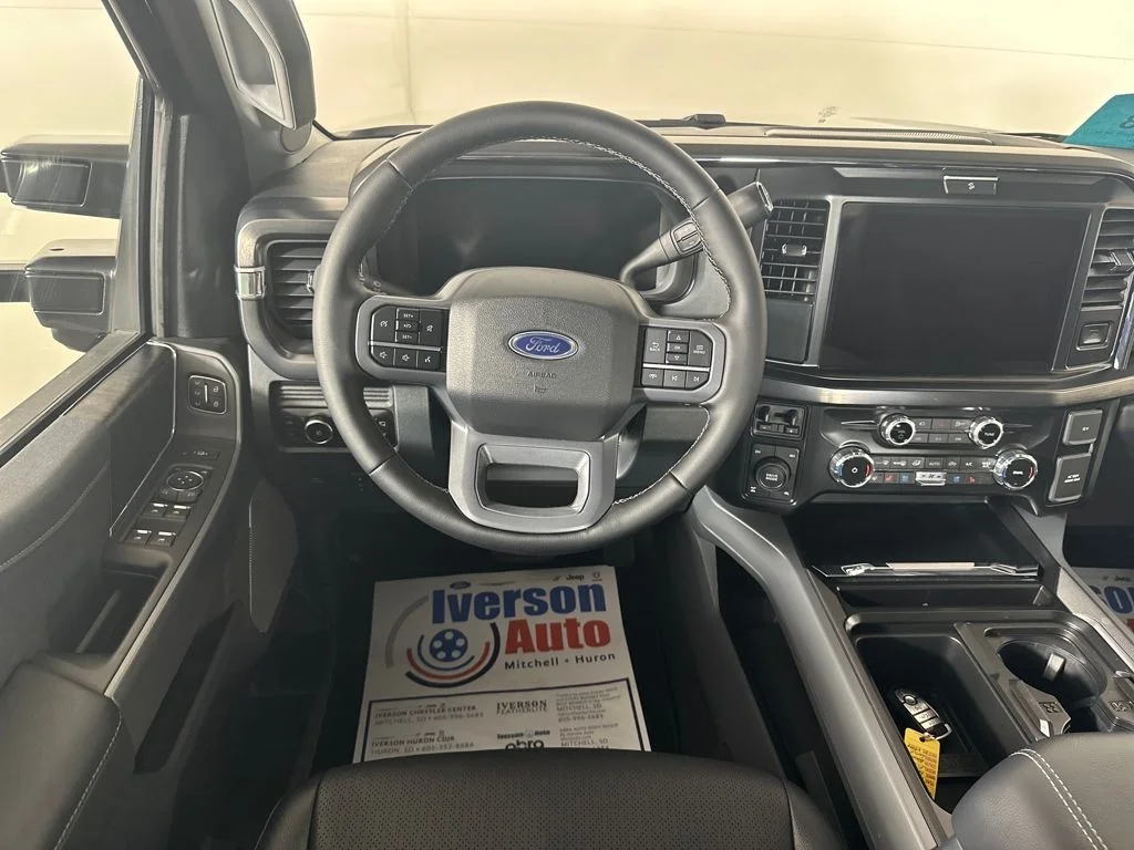 2026 Ford F-350 Super Duty Lariat - Photo 25