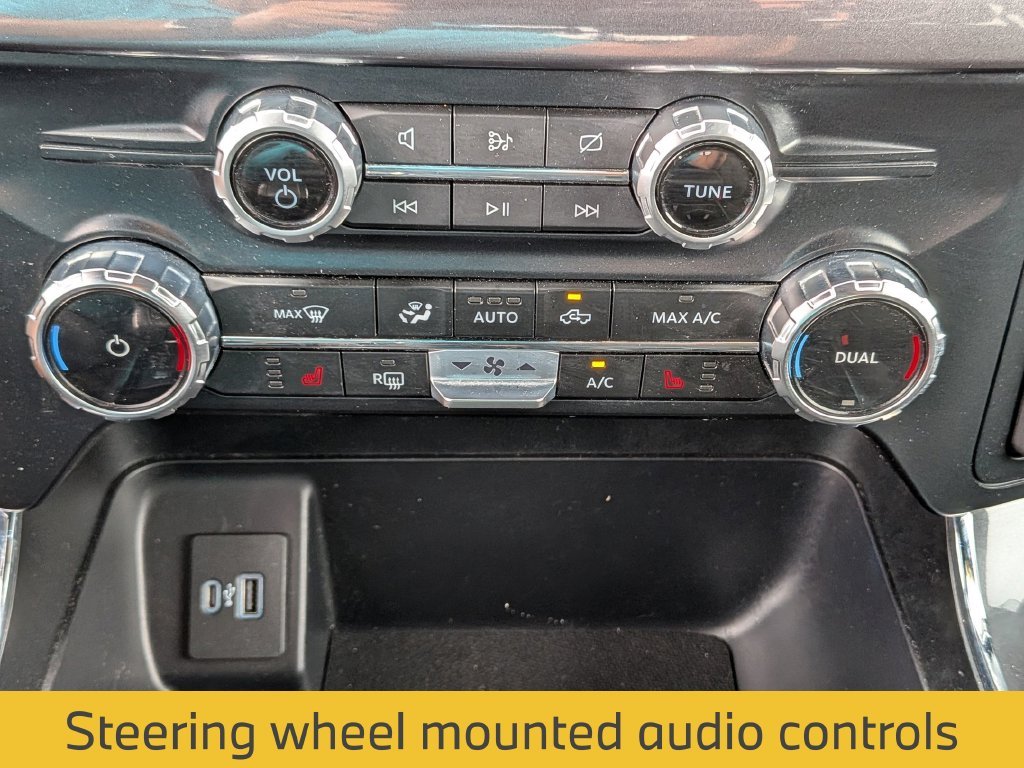 Used 2023 Silver Ford XLT image 20
