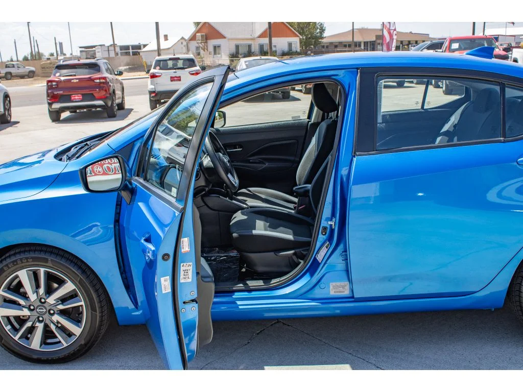 Used 2023 Electric Blue Metallic Nissan SV image 26