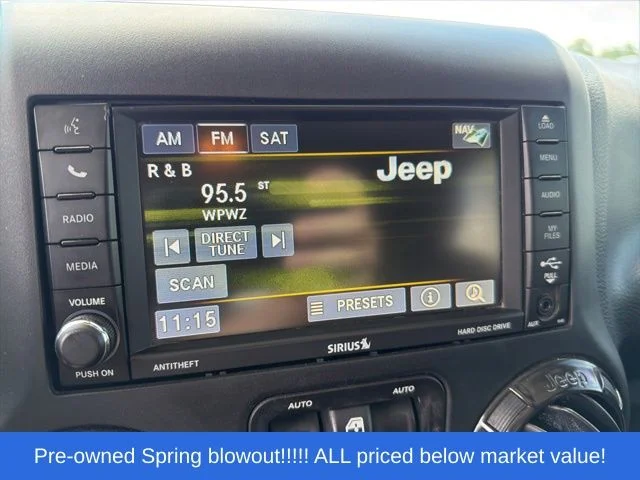 Used 2018 White Jeep Unlimited Rubicon image 40