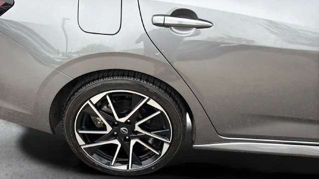 Used 2025  Nissan SR image 35