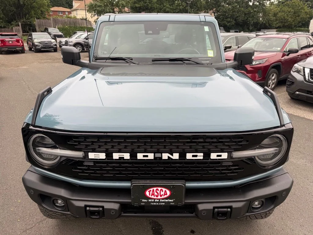 Certified Used 2023 Area 51 Ford Wildtrak image 2