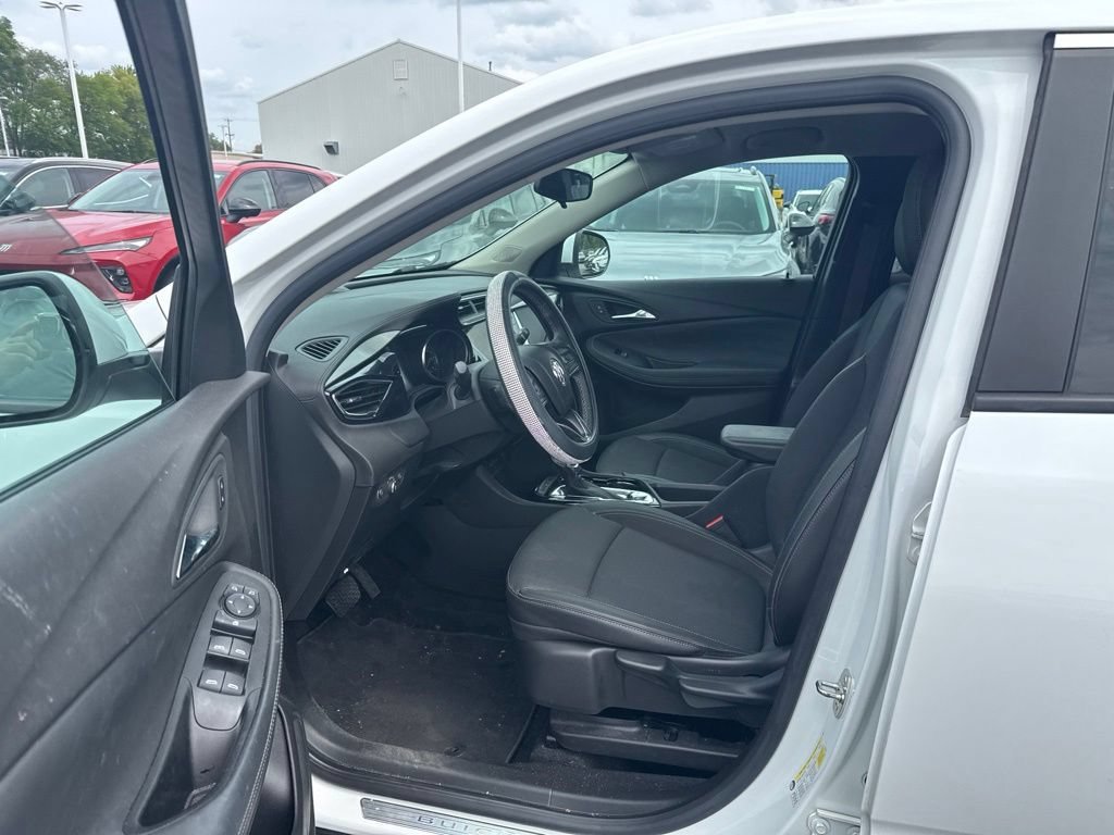 Used 2023 SUMMIT WHITE Buick Preferred image 2