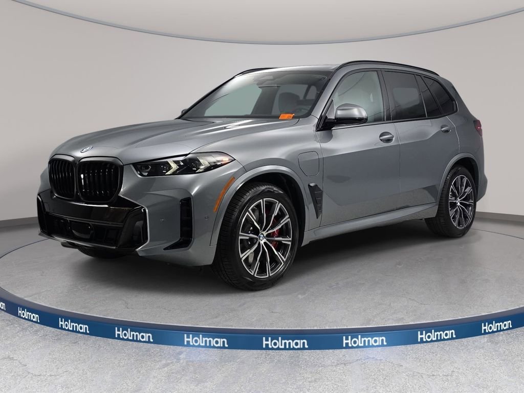 2026 BMW X5 xDrive50e's photo
