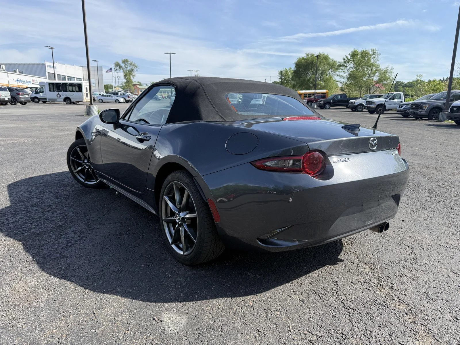 Used 2016 Meteor Gray Mica Mazda Grand Touring image 3