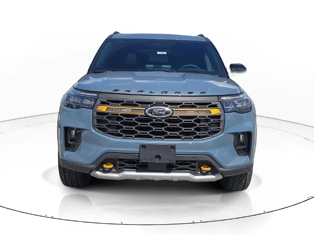New 2026 Vapor Blue Ford Tremor image 2