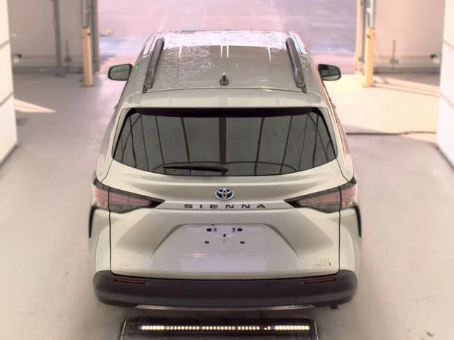 Used 2023 Silver Toyota XLE image 5