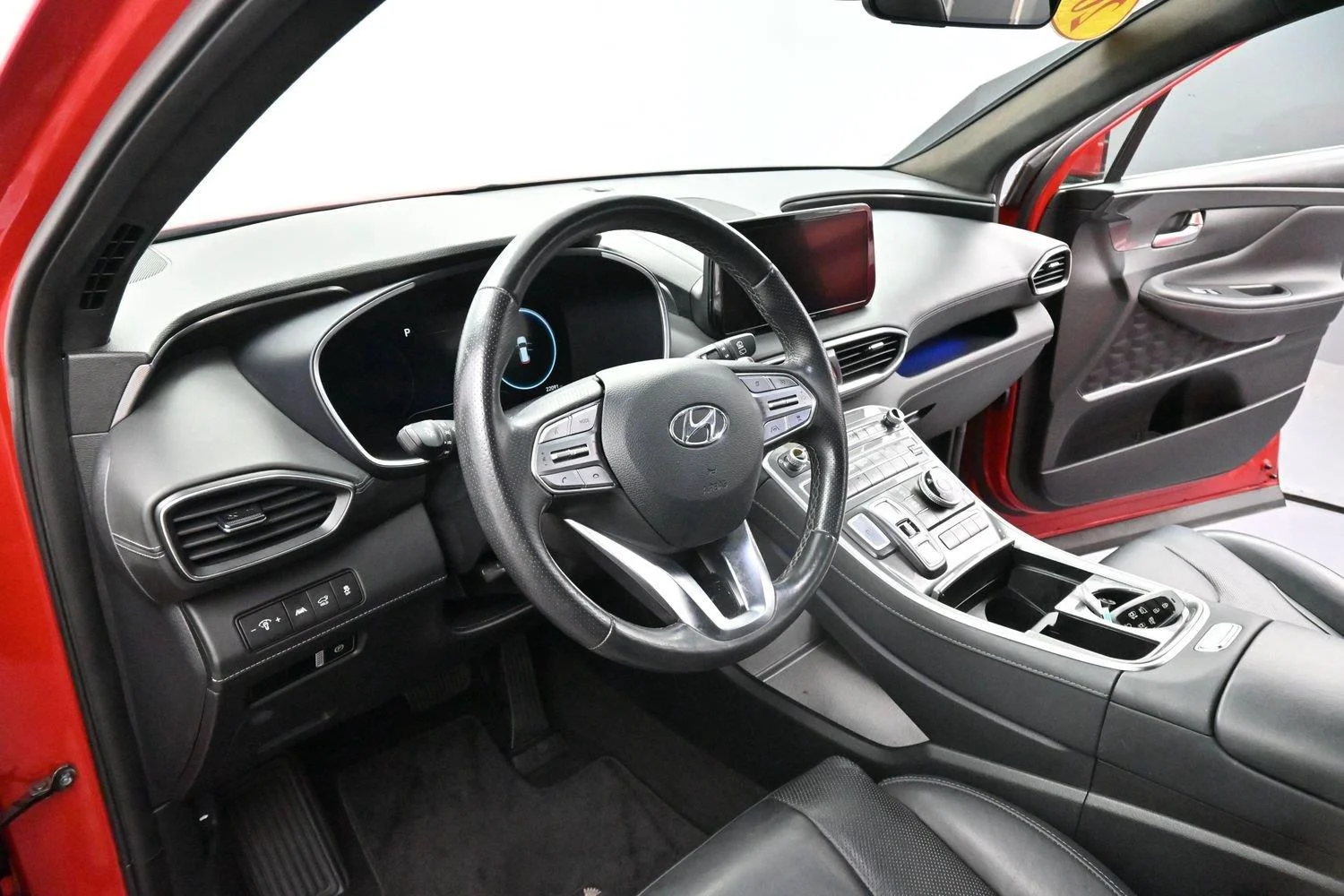 Used 2023 Red Hyundai Calligraphy image 17