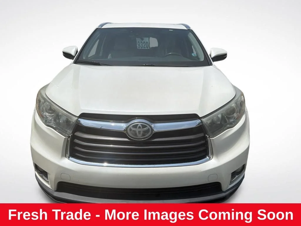 Used 2016 White Toyota Limited image 1