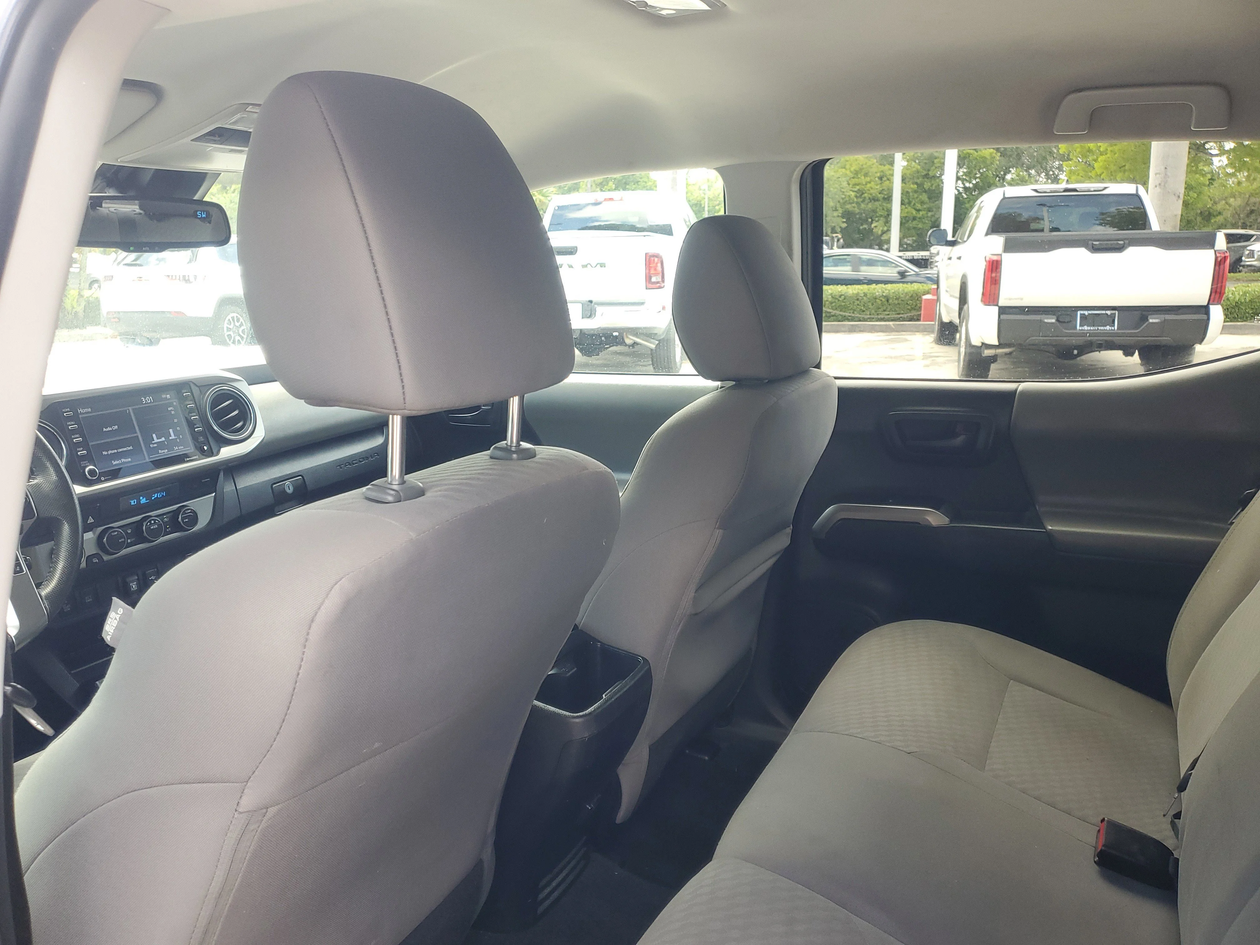 Used 2022 Celestial Silver Metallic Toyota SR5 image 10