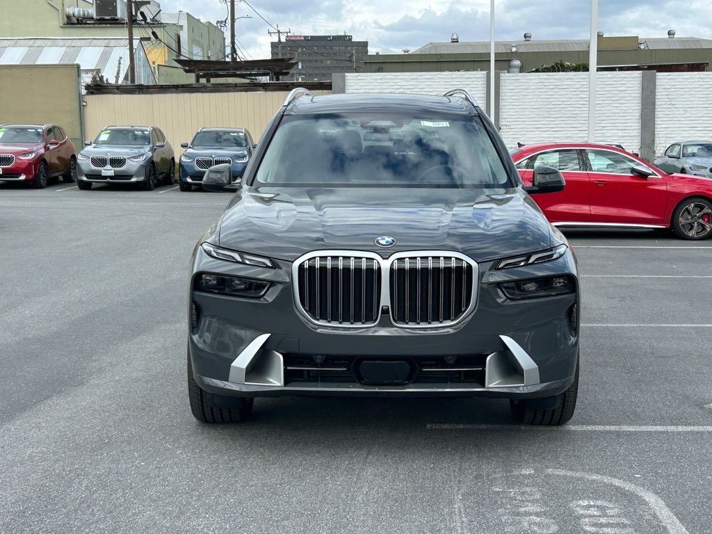 2026 BMW X7 40i - Photo 8