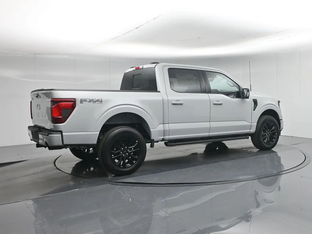 New 2026 Avalanche Ford XLT image 28