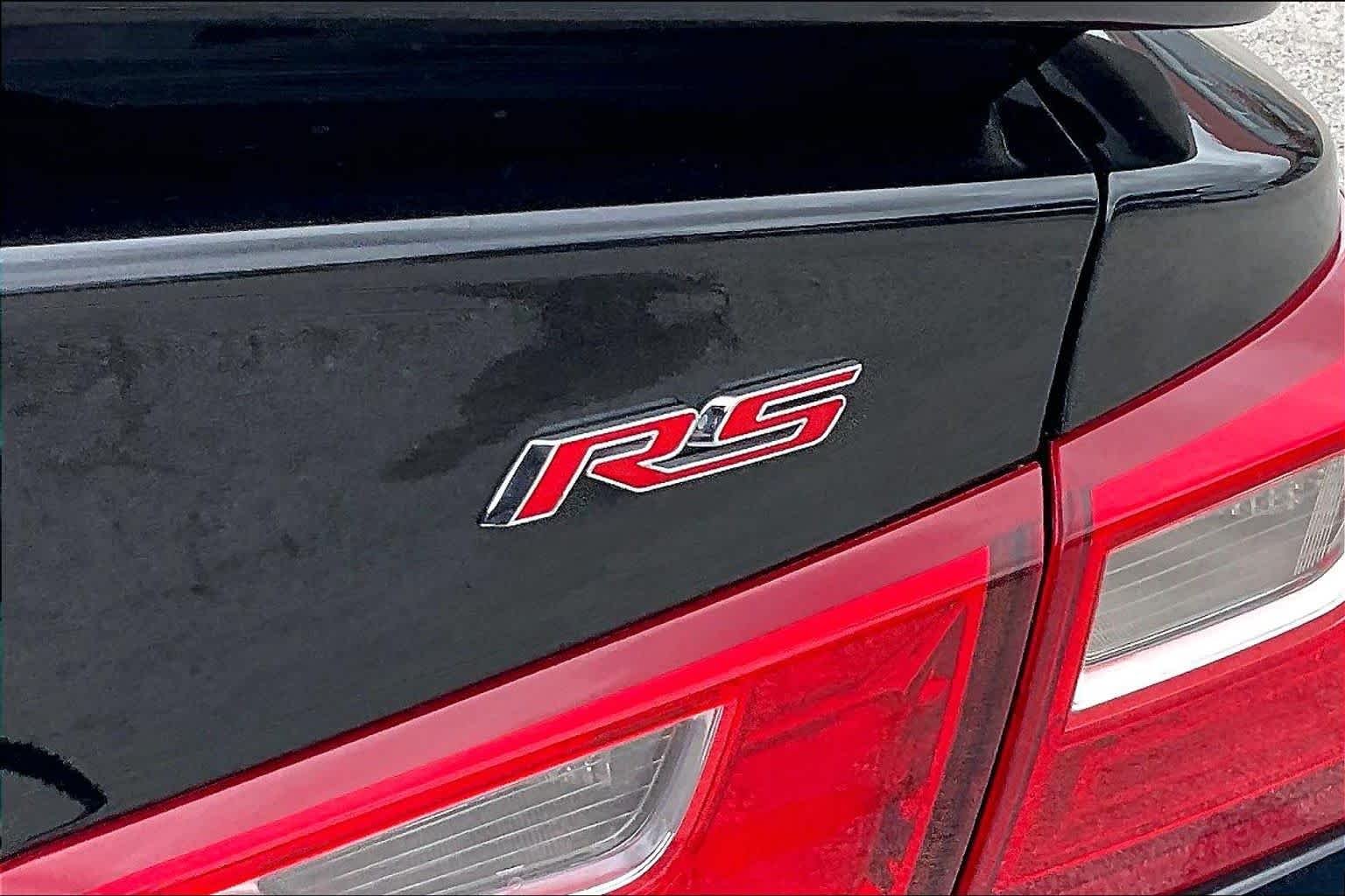 Used 2025 Mosaic Black Metallic Chevrolet RS image 10