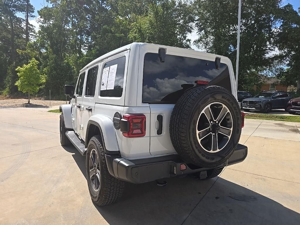 Used 2023 White Jeep Sahara image 21