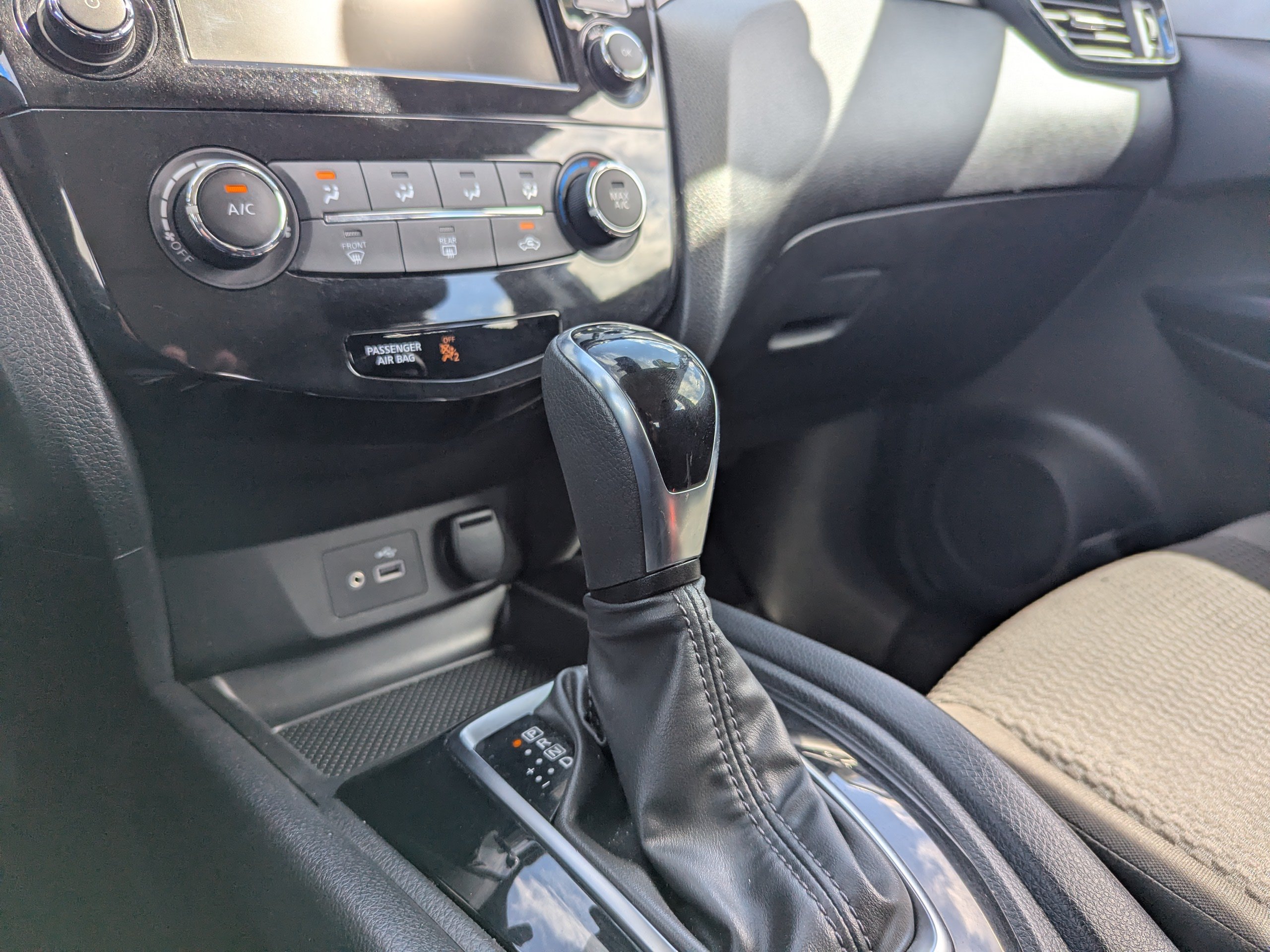 2020 Nissan Rogue Sport S - Photo 24