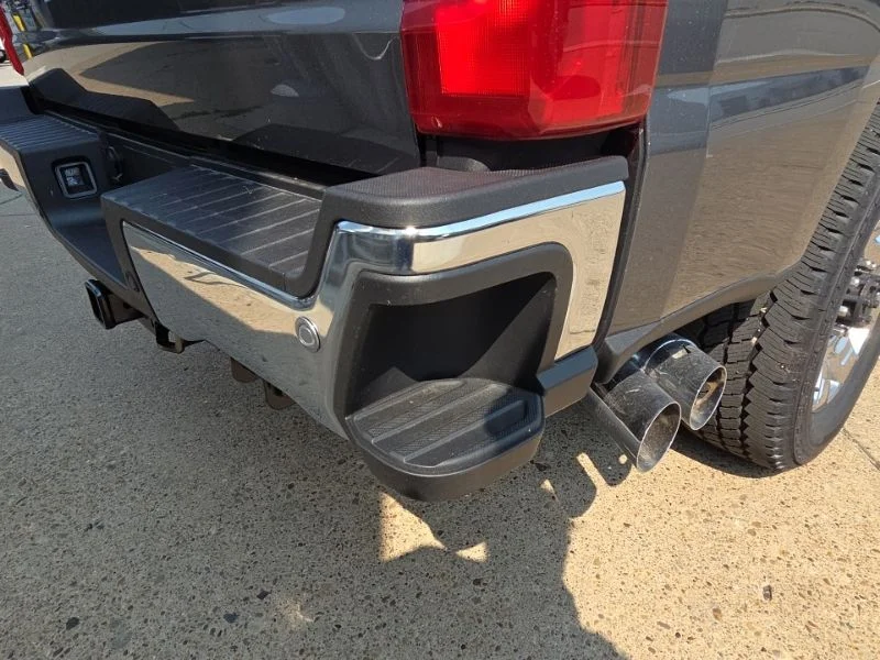 New 2026 Gray Ford Lariat image 13
