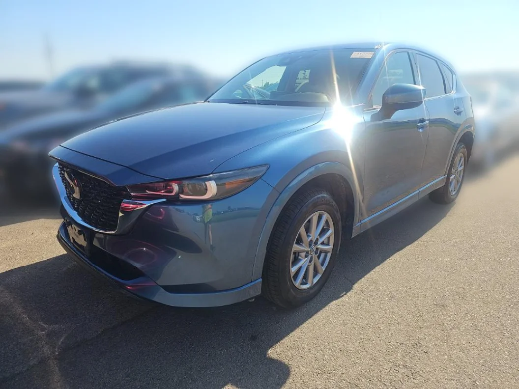 Used 2024 Blue Mazda 2.5 S Select Package AWD image 11