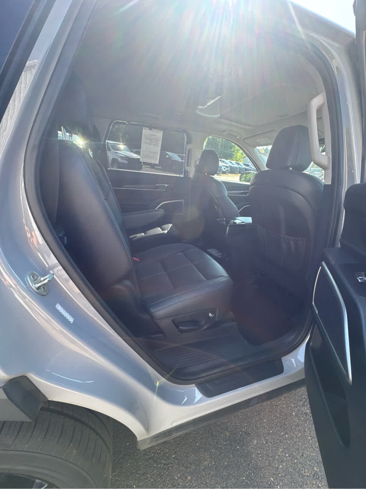 Used 2021 Wolf Gray Kia EX image 15