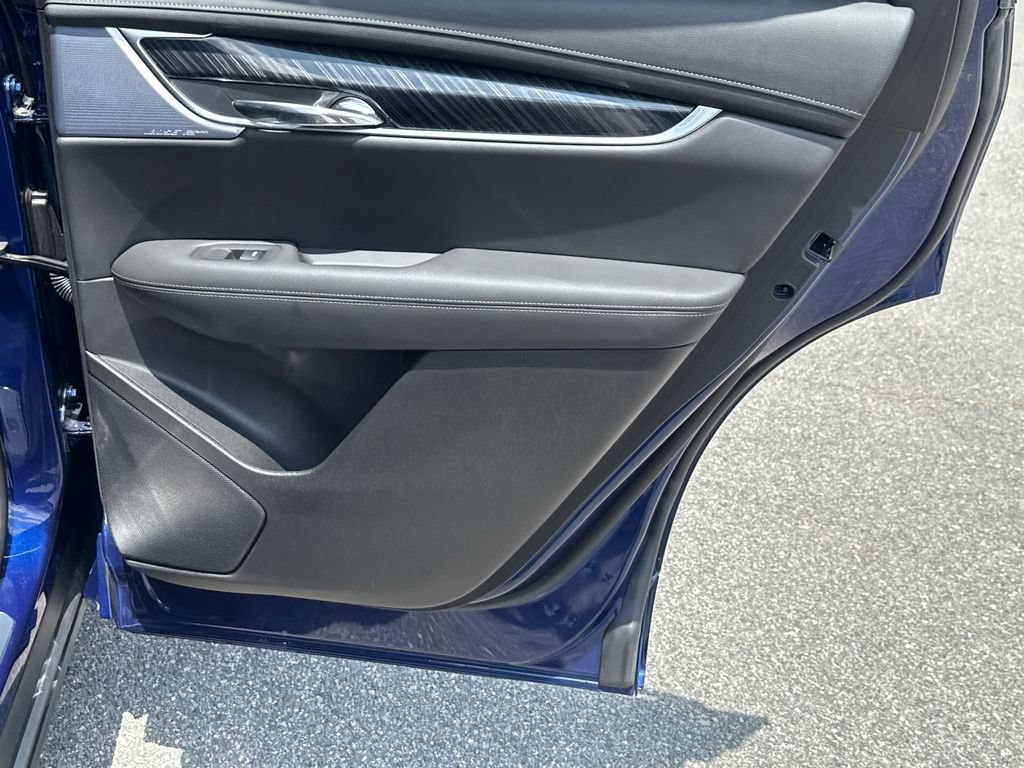 2025 Cadillac XT6 Premium Luxury - Photo 16