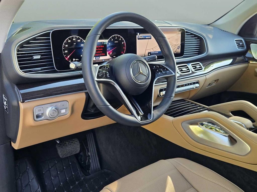 Used 2026 White Mercedes-Benz GLE 450 image 28
