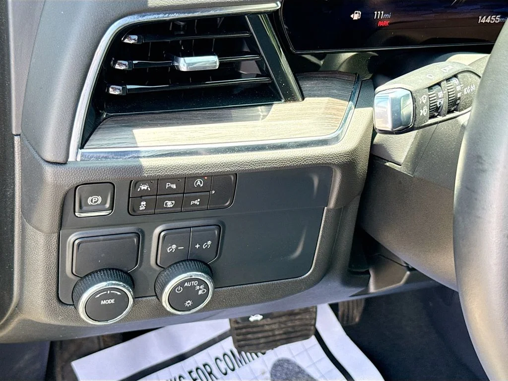 Used 2025 Gray Chevrolet LT image 11