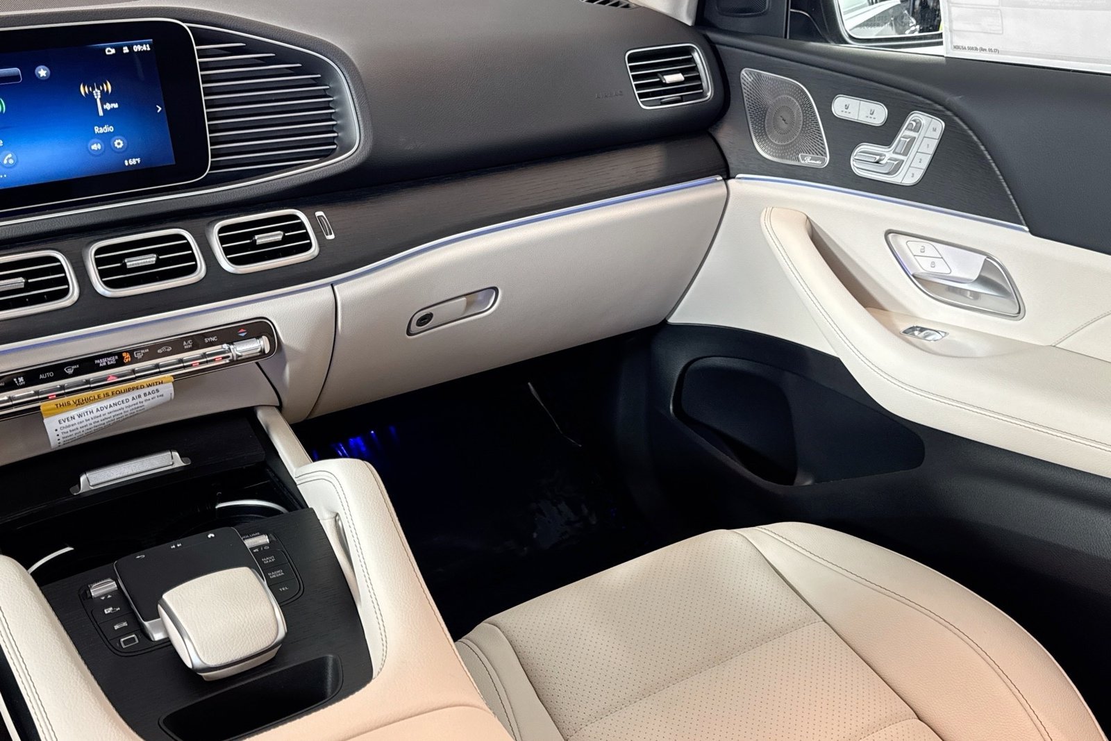 New 2026 Selenite Grey Metallic Mercedes-Benz GLE 350 image 21