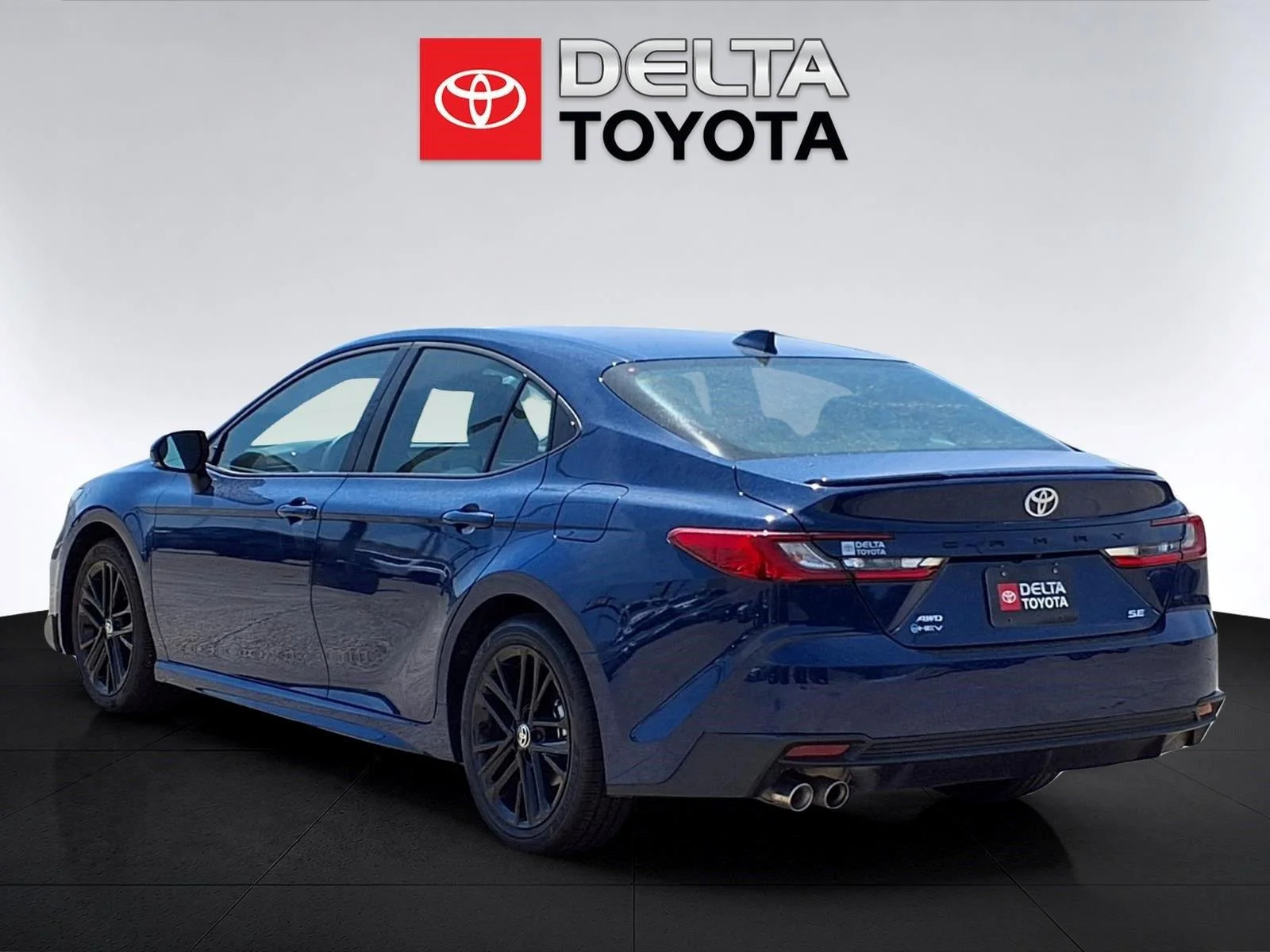 Used 2026 Reservoir Blue TOYOTA SE AWD image 3