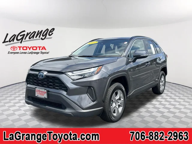 2022 Toyota RAV4 XLE